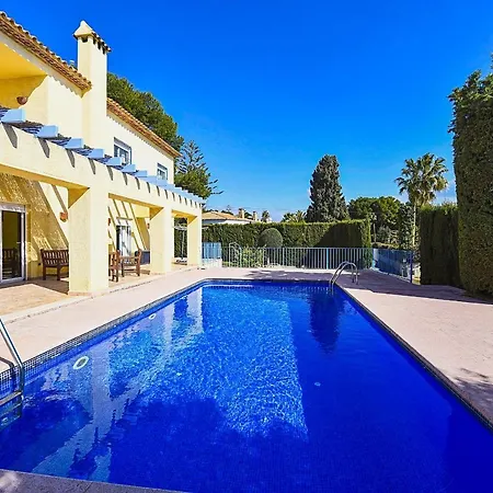 Gio - Plusholidays Villa