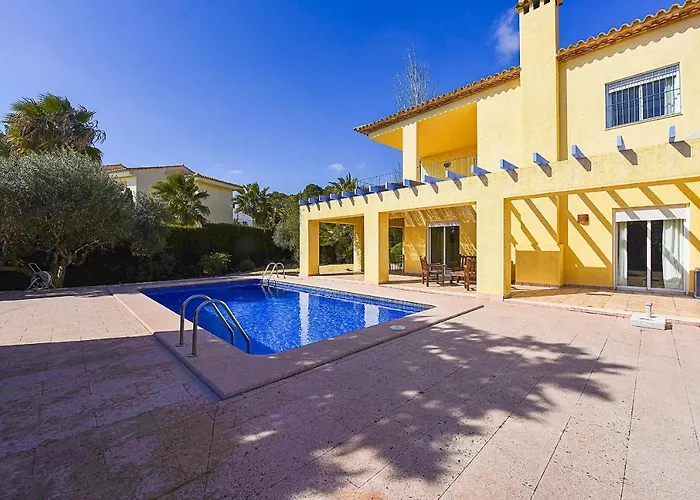 Vila Gio - Plusholidays *